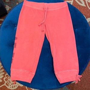 American Eagle Pigment Dyed Capri S